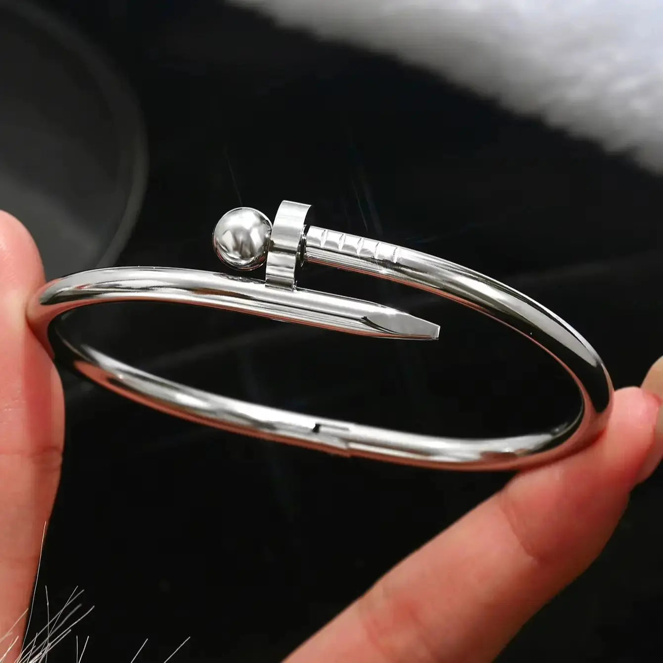 Silver Clover Bracelet – Titanium Steel