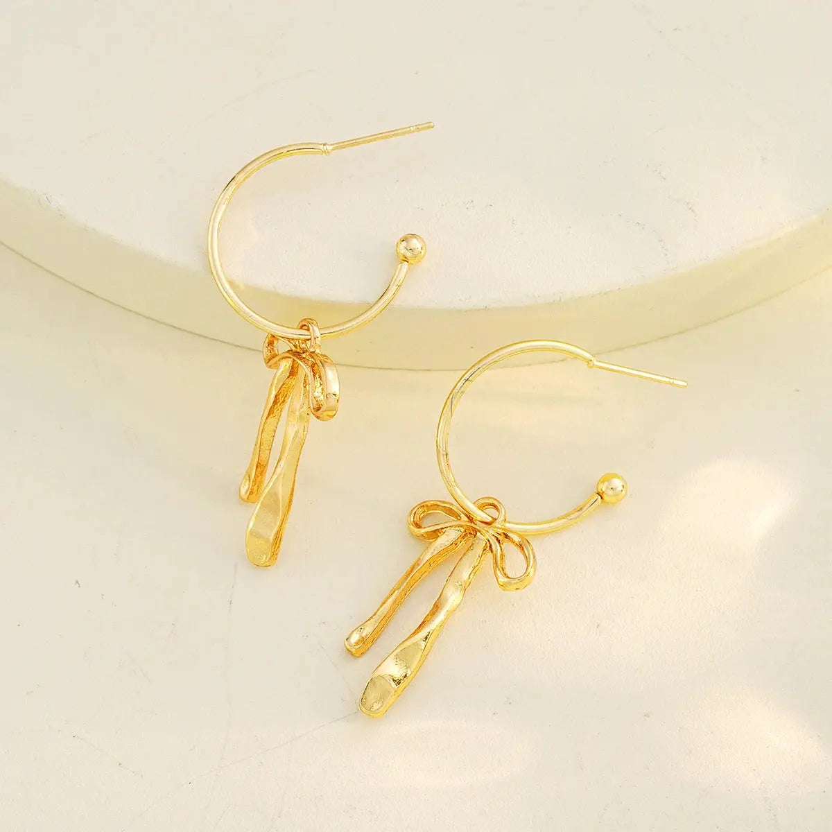 Luxury Gold Bow Tassel Earrings