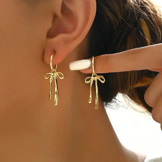 Luxury Gold Bow Tassel Earrings