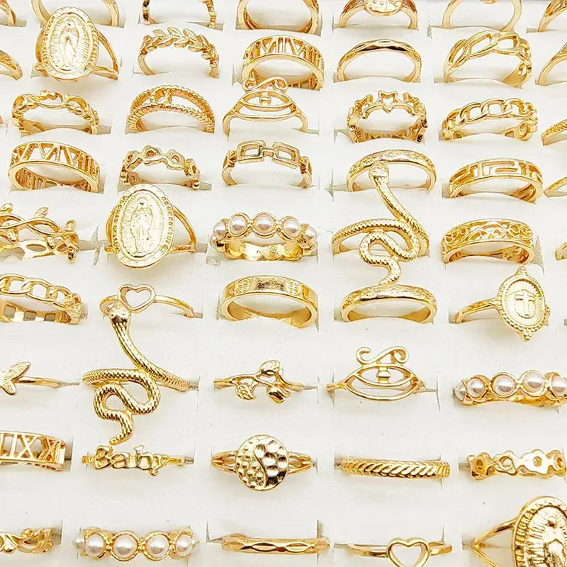 Gold Minimalist Ring Set – 30 Pieces