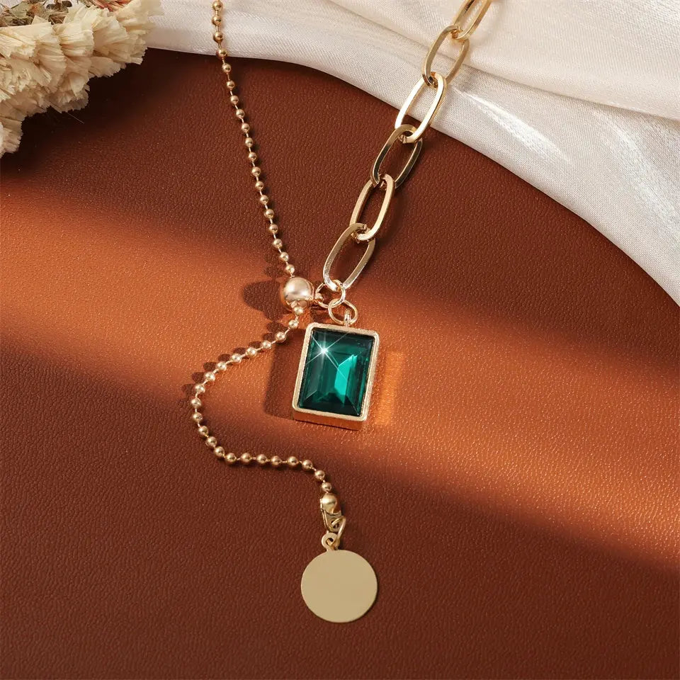 ⭐ Emerald Duo-Layer Gold Necklace